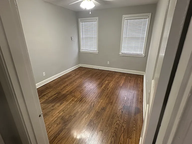 165 Roberta Dr — Photo 8