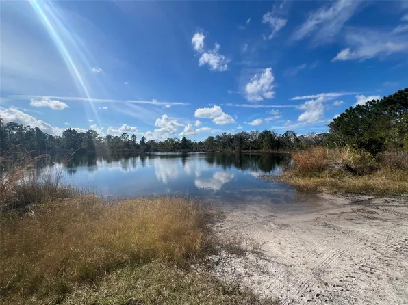 Silver Palm Dr #20, Indian Lake Estates, FL 33855