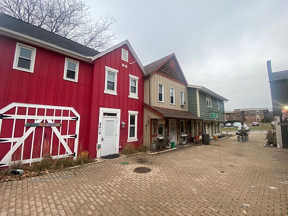 5th image of 8632 S Market Pl #8