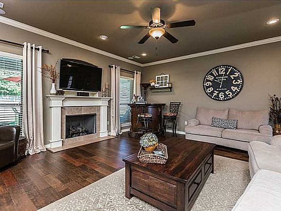 4th image of 3151 N Raven Ln