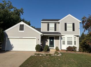 2833 Aldale Dr NE, Grand Rapids, MI 49505