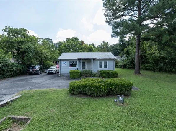 1722 N Gregg Ave, Fayetteville, AR 72703