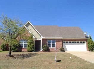 1378 Carriage View Ln, Southaven, MS 38671
