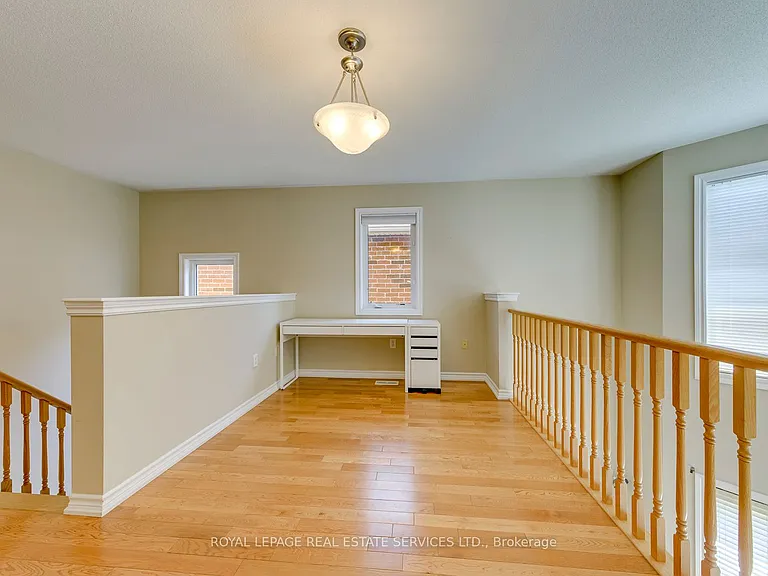 9 Barnstone Dr — Photo 24