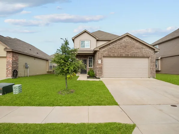 8313 White Pine Dr, Fort Worth, TX 76123