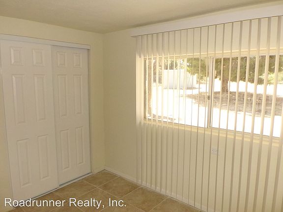 5th image of 7610 Valley Vista Ave