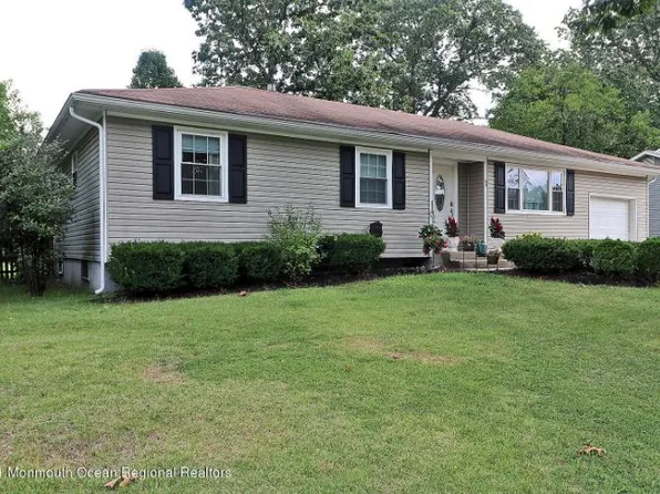 69 Garfield Blvd, Browns Mills, NJ 08015