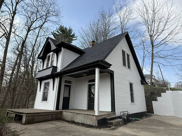 229 N Spring St, Logan, OH 43138