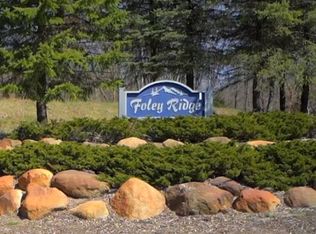 20 Grand Summit Dr, Fenton, MI