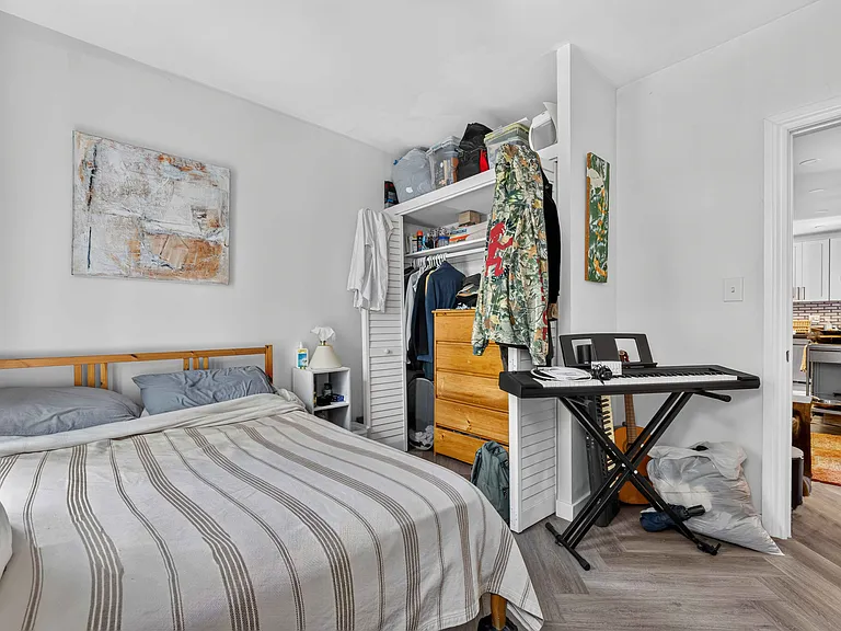 256 Pacific St #11 — Photo 9