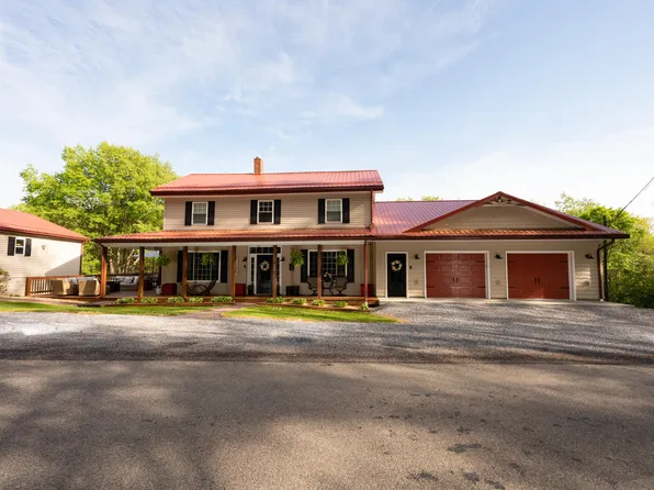 304 Ellermeyer Rd, Walston, PA 15781