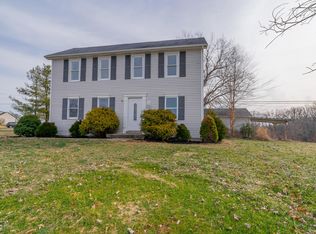 526 Burns Rd, Vine Grove, KY 40175