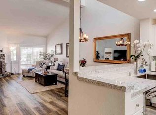 8641 Circle R Valley Ln, Escondido, CA 92026