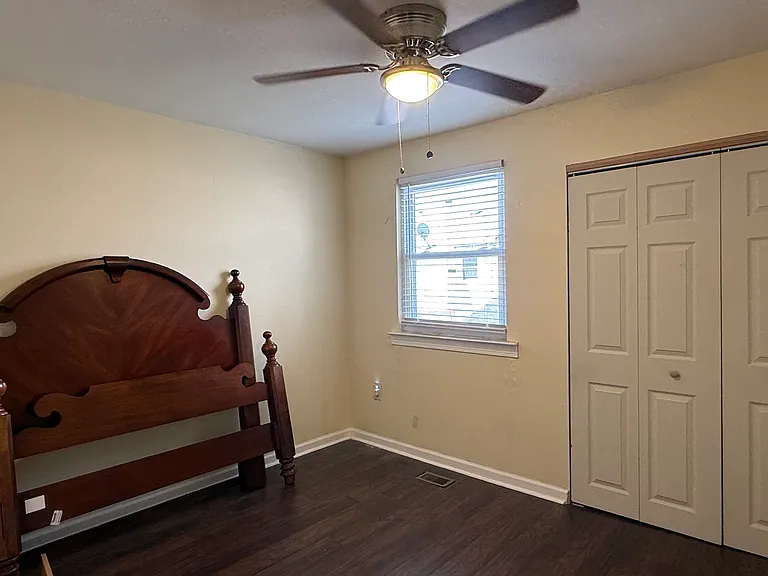 8413 Lyons Pl — Photo 14