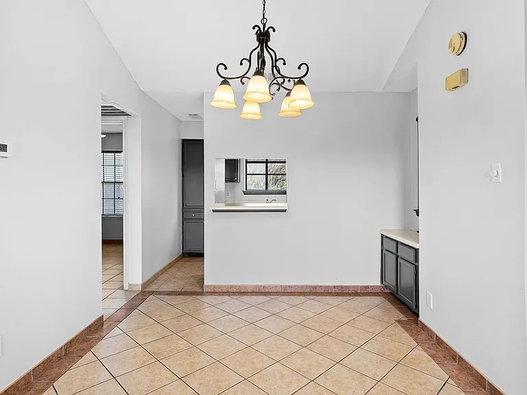4212 Medical Dr #306 — Photo 5