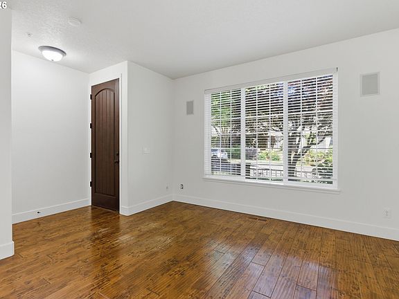 5th image of 29266 SW Villebois Dr S
