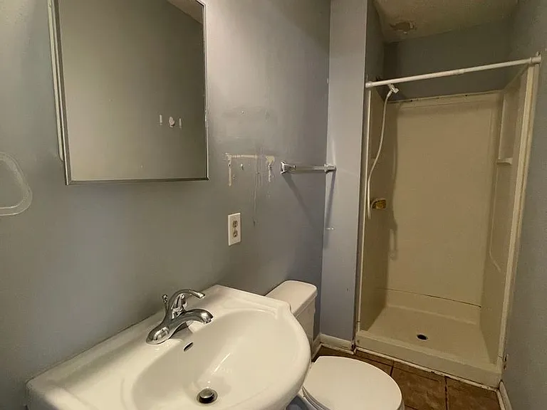 821 Market St — Photo 17