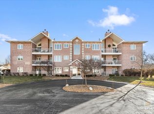 17950 Settlers Pond Way UNIT 3B, Orland Park, IL 60467