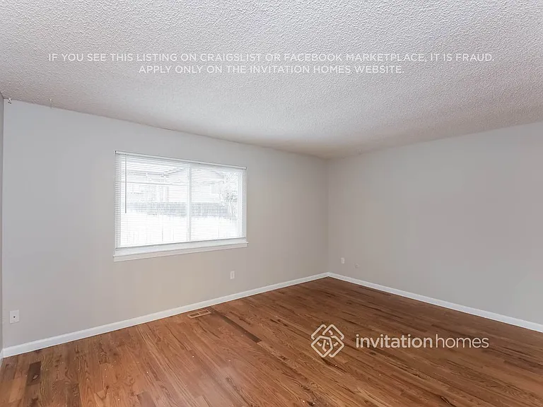 2125 S Elkhart St — Photo 12