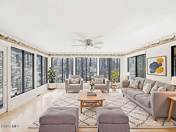 4th image of 748 E Marapai Rd