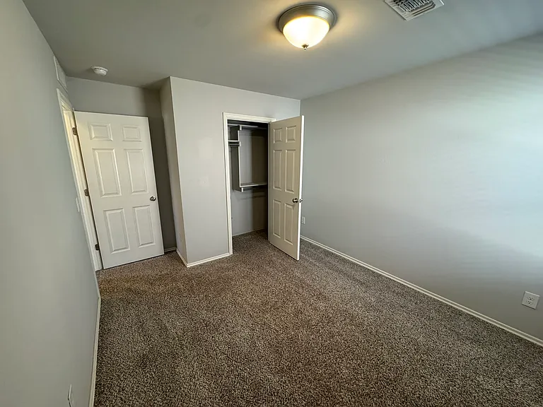 18637 Vivo Dr — Photo 12