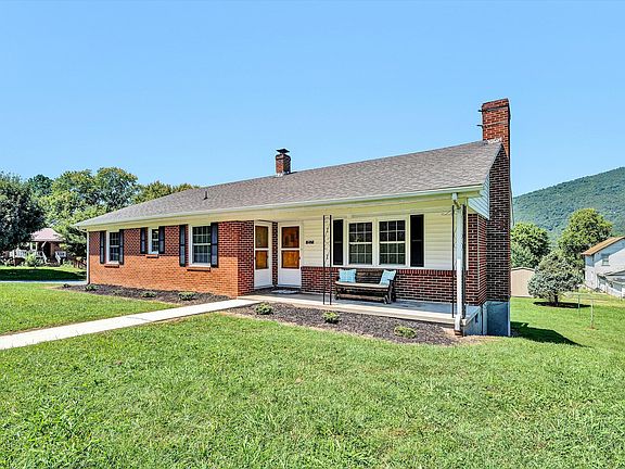 3rd image of 157 Albemarle Ave