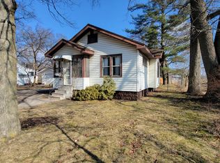 1998 Ray St, Muskegon, MI 49442