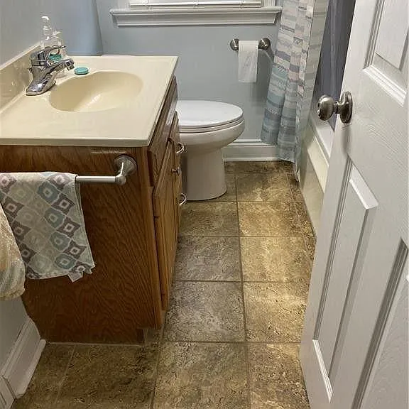 23717 E Oakland Rd — Photo 13
