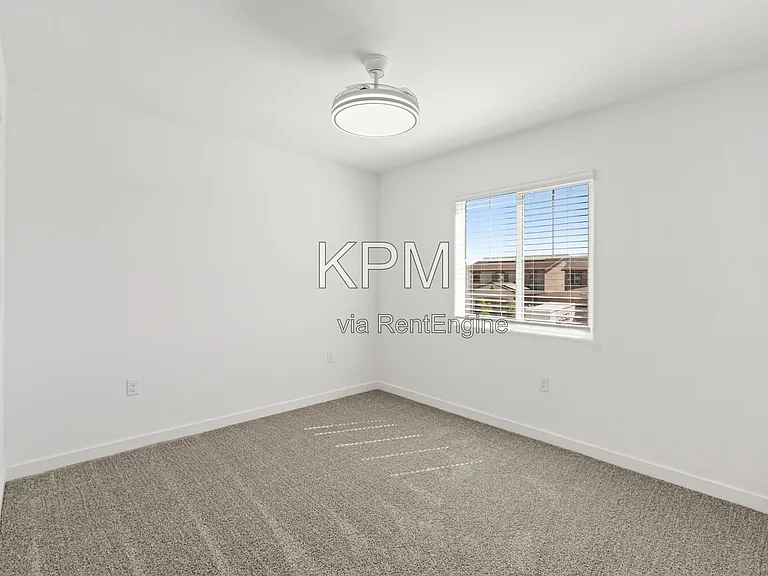 10925 Admiral Cove Way #1 — Photo 15