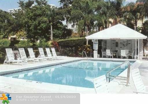 4th image of 6295 Bay Club Dr #1-BLD6