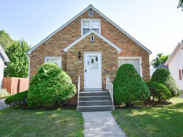 2025 OAK STREET, Stevens Point, WI 54481