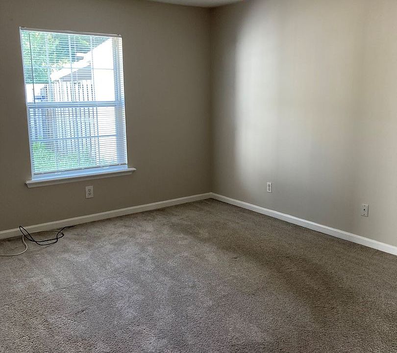 1st image of 109 Barts Dr