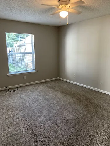 109 Barts Dr Photo 1