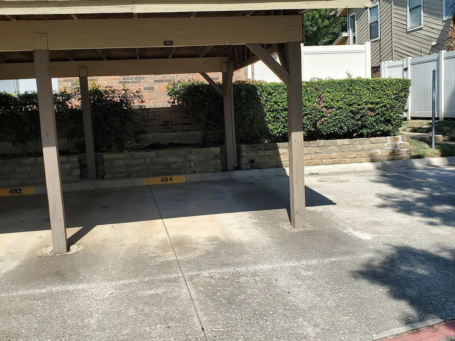 3 bed, 1083 sqft, $1,800 — Photo 4
