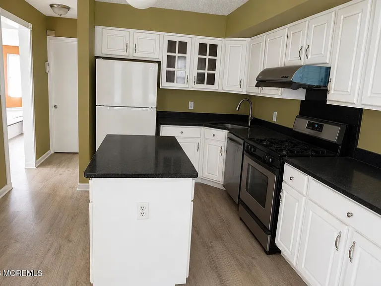 114 Orion Rd — Photo 8