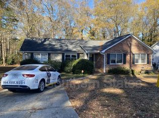 209 Jonesville Rd, Simpsonville, SC 29681