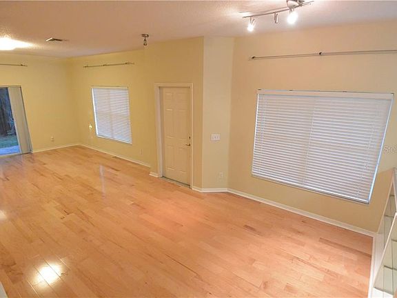 5th image of 20428 Harvest Oak Ct