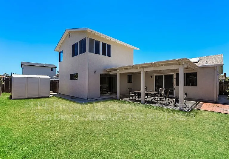 6386 Amberly St — Photo 13