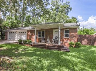 1529 Live Oak Dr, Tallahassee, FL 32301