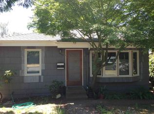 4923 University View Pl NE, Seattle, WA 98105