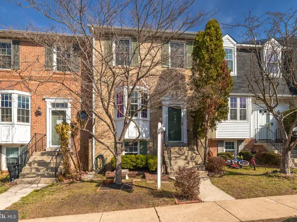 6712 Red Bird Woods Ct, Lorton, VA 22079