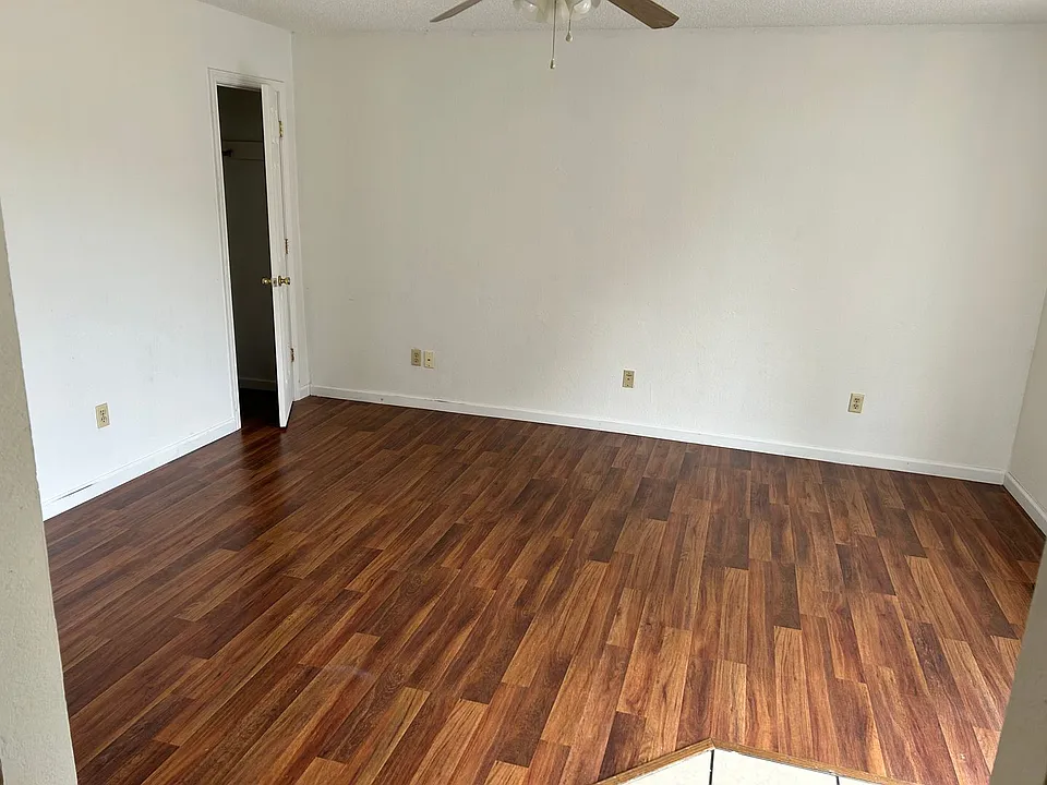 222 Ashley St