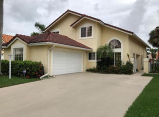 21440 Millbrook Ct, Boca Raton, FL 33498