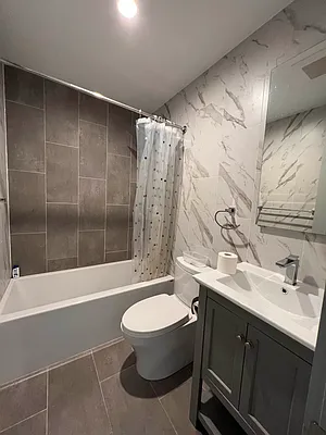 Rented by Delmark Realty LLC | media 15