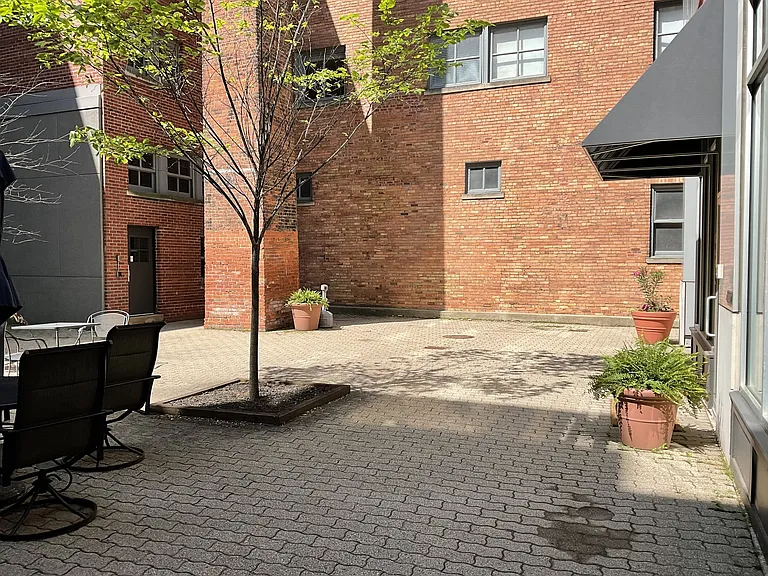 112 W Washington Blvd #1-319-1 — Photo 15