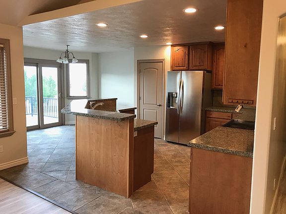4th image of 5848 W Whisper Rose Dr