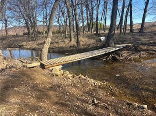 11142 Summers Rd, Summers, AR 72769