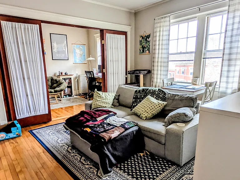 176 Winthrop Rd #8 — Photo 10