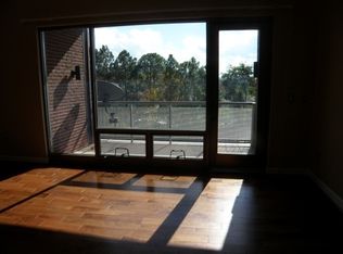 112 5th St SE APT 3E, Charlottesville, VA 22902