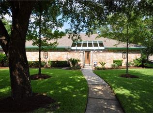 14102 Cleobrook Dr, Houston, TX 77070